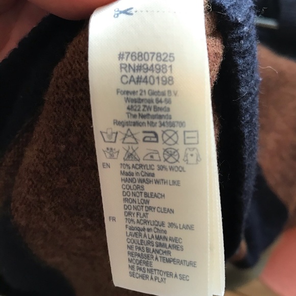 🎉HP🎉 Striped Wool Sweater Brown & Navy Blue 3/4 Sleeve - Picture 4 of 4